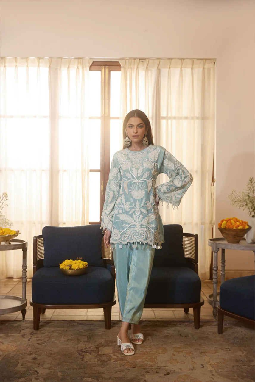 Aqua Bloom Tissue Set